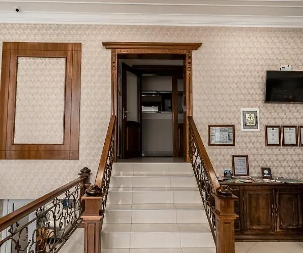 Guest house De Inchiriat Elisei